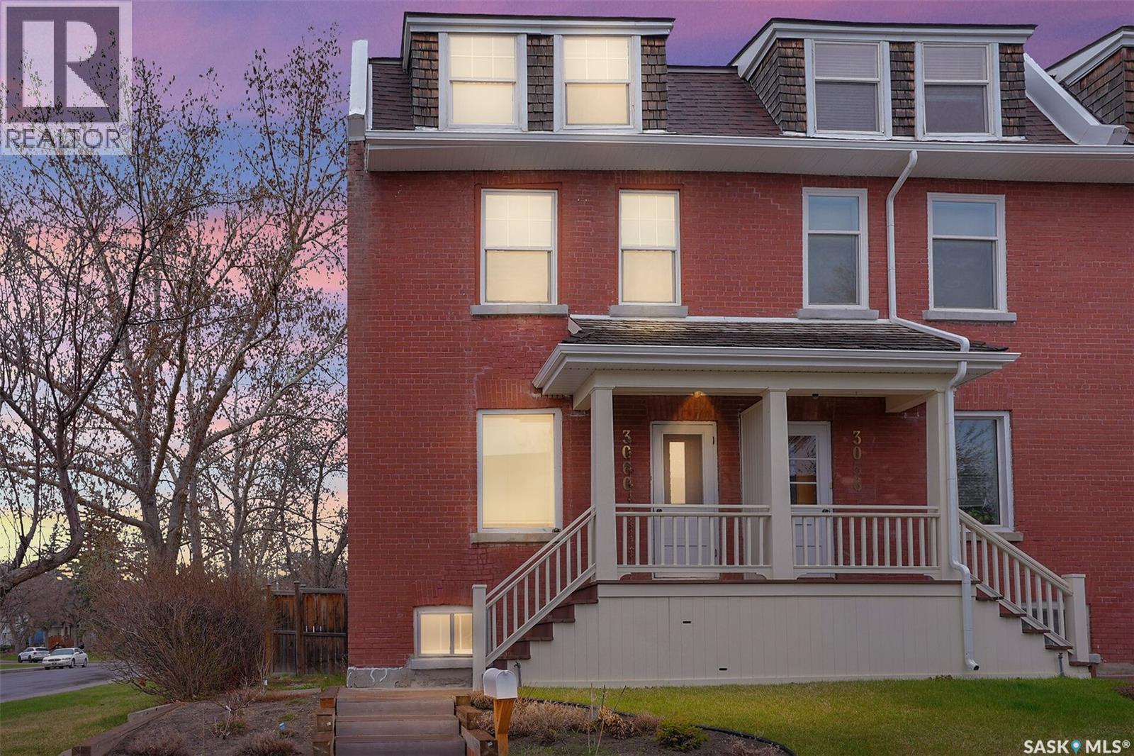 3060 18Th Avenue, Regina, SK - Outdoor With Exterior