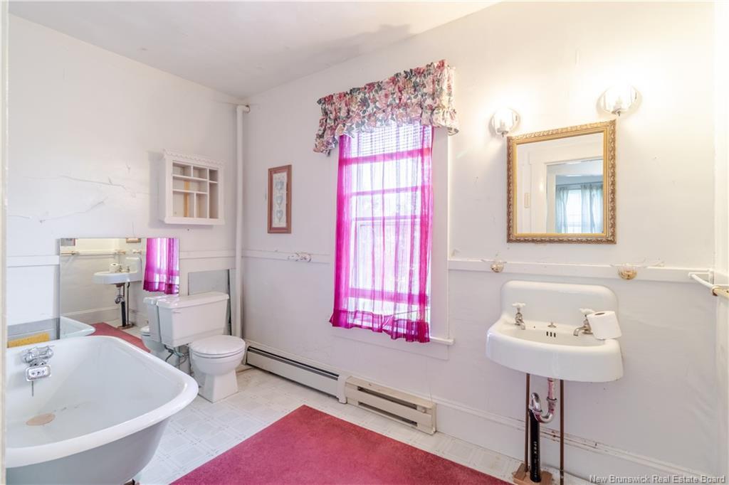 35 Saunders Rd, Mcadam, NB