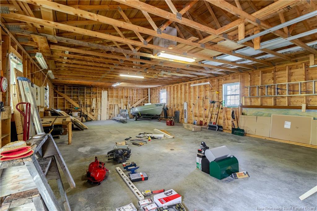 35 Saunders Rd, Mcadam, NB