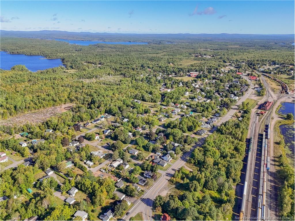 35 Saunders Rd, Mcadam, NB