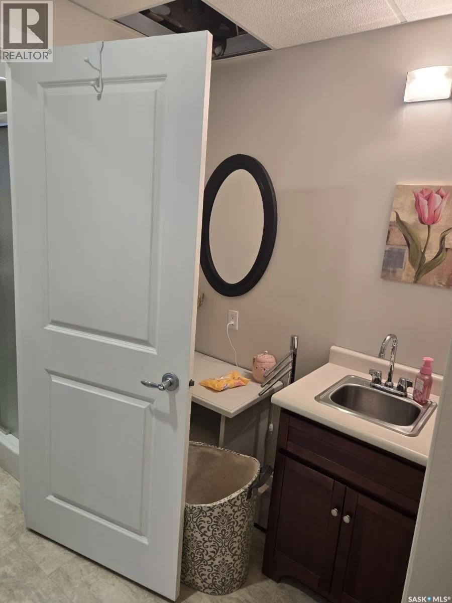 114 Garvin Crescent, Canora, SK - Indoor