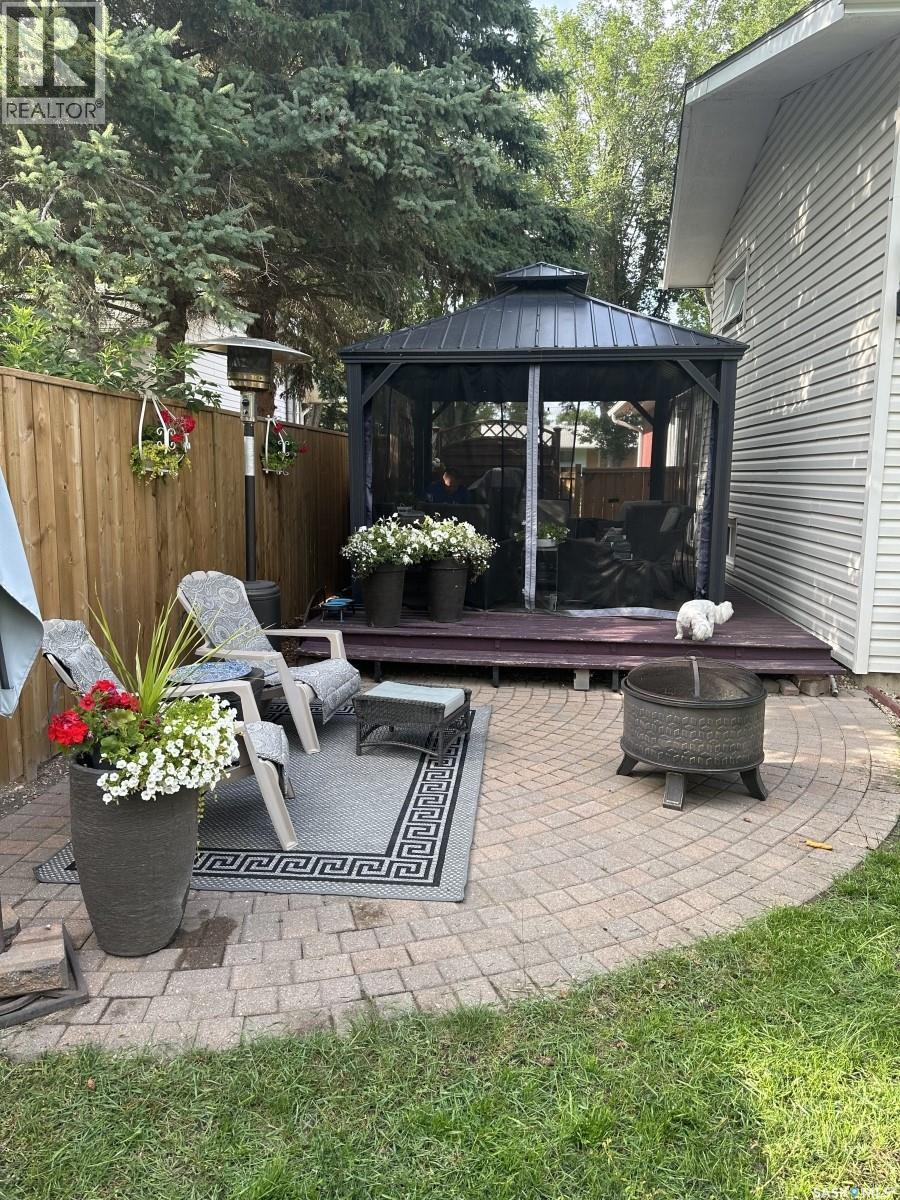114 Garvin Crescent, Canora, SK - Outdoor With Deck Patio Veranda