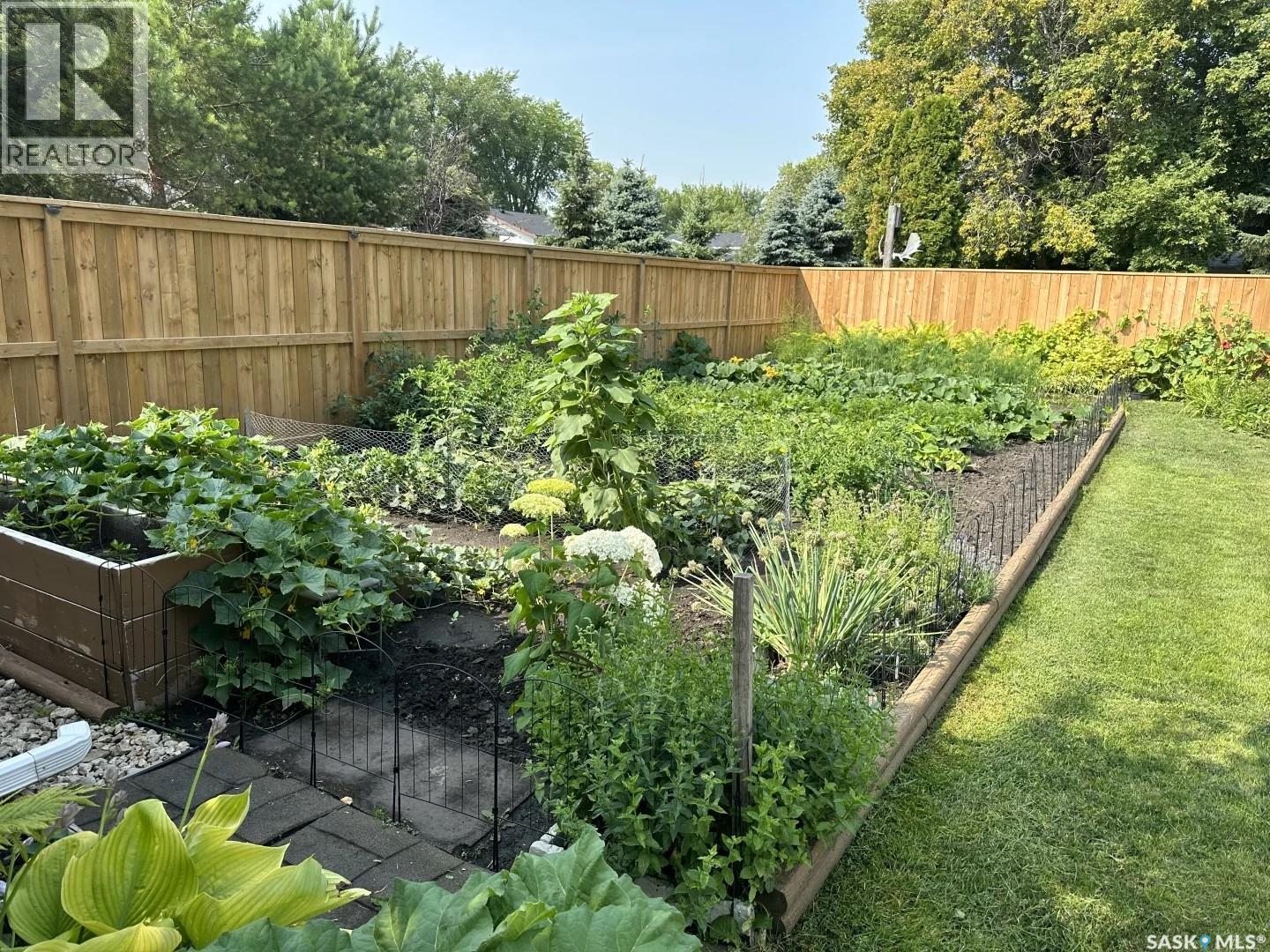 114 Garvin Crescent, Canora, SK - Outdoor