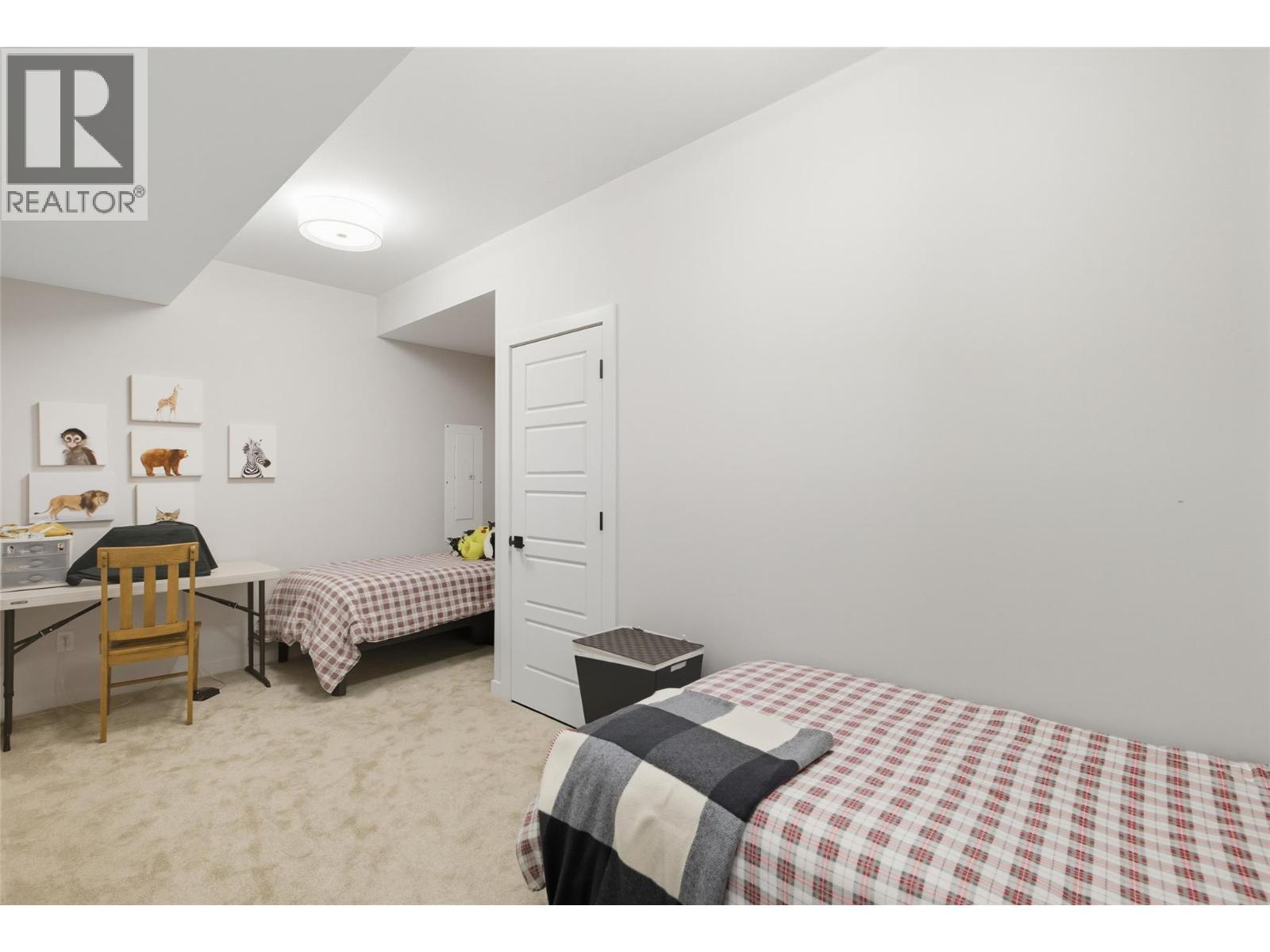 260 Rue Cheval Noir Unit# 17, Kamloops, BC - Indoor Photo Showing Bedroom