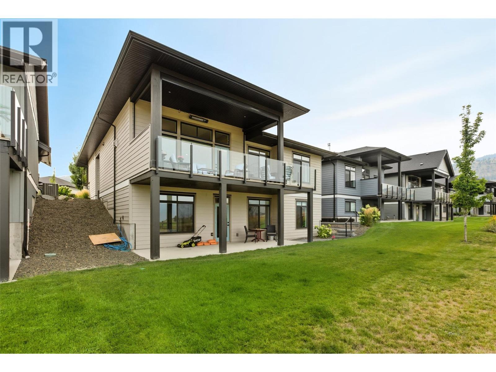 260 Rue Cheval Noir Unit# 17, Kamloops, BC - Outdoor