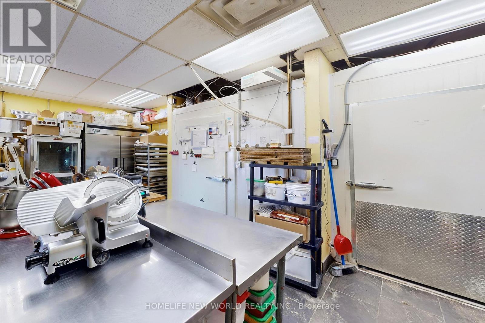 2838 Victoria Park Avenue, Toronto, ON