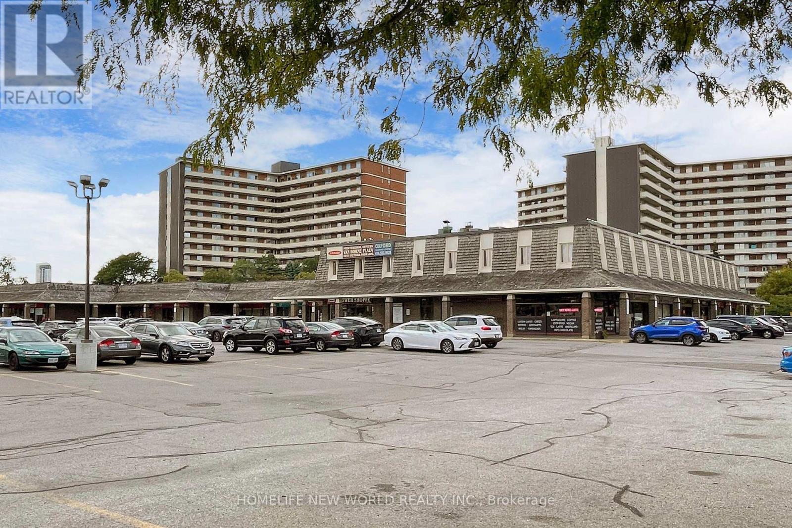 2838 Victoria Park Avenue, Toronto, ON