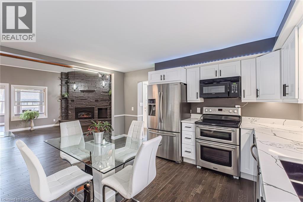 54 Grand Street, Port Dover, ON - Indoor