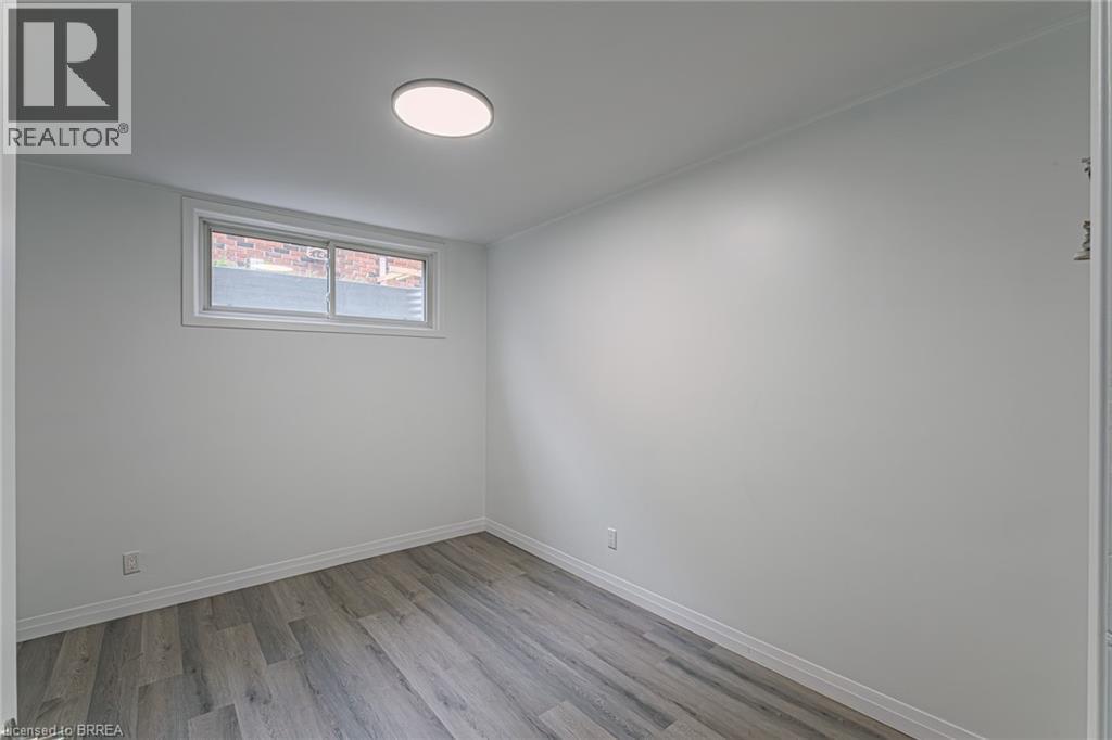 54 Grand Street, Port Dover, ON - Indoor Photo Showing Other Room