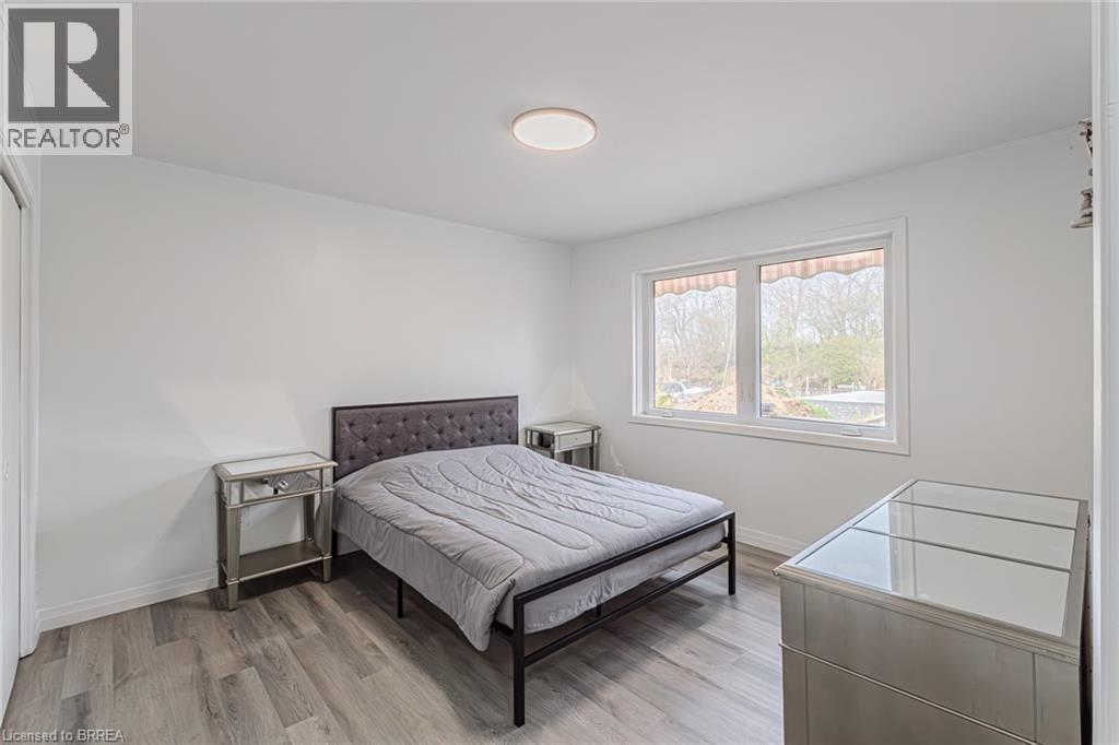 54 Grand Street, Port Dover, ON - Indoor Photo Showing Bedroom