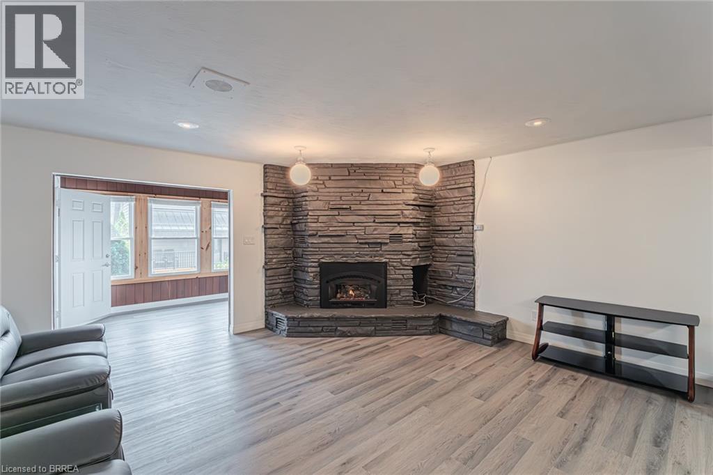 54 Grand Street, Port Dover, ON - Indoor Photo Showing Living Room With Fireplace
