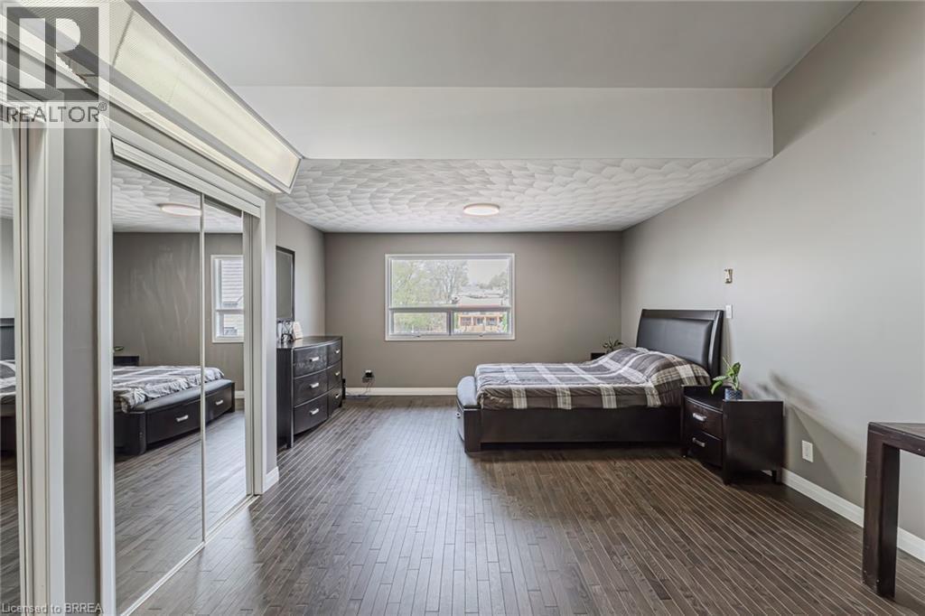 54 Grand Street, Port Dover, ON - Indoor Photo Showing Bedroom