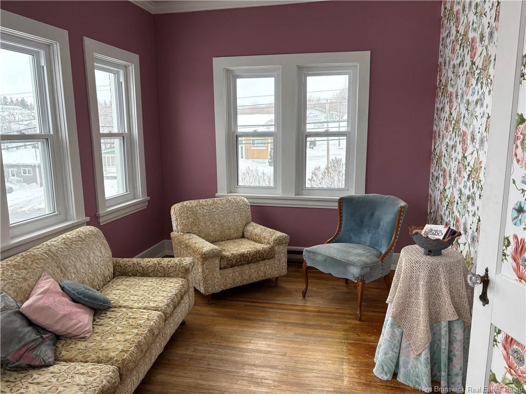 157 Renfrew, Dalhousie, NB