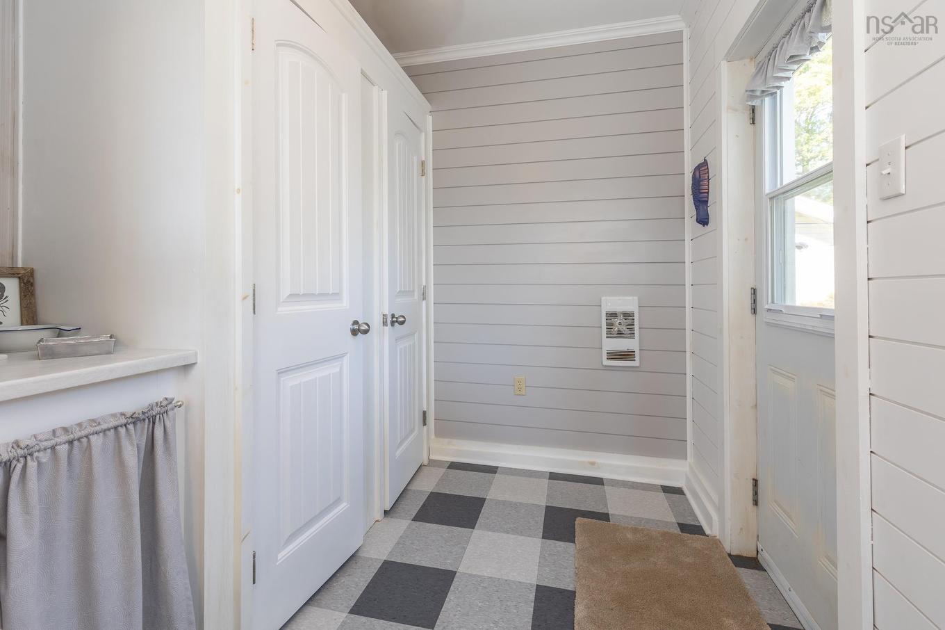 53 William Street, Yarmouth, NS