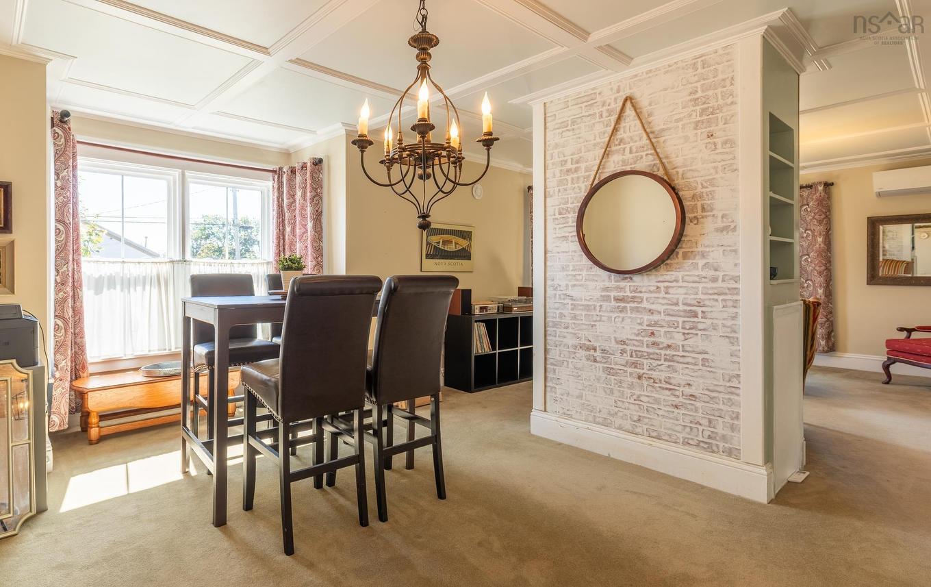 53 William Street, Yarmouth, NS