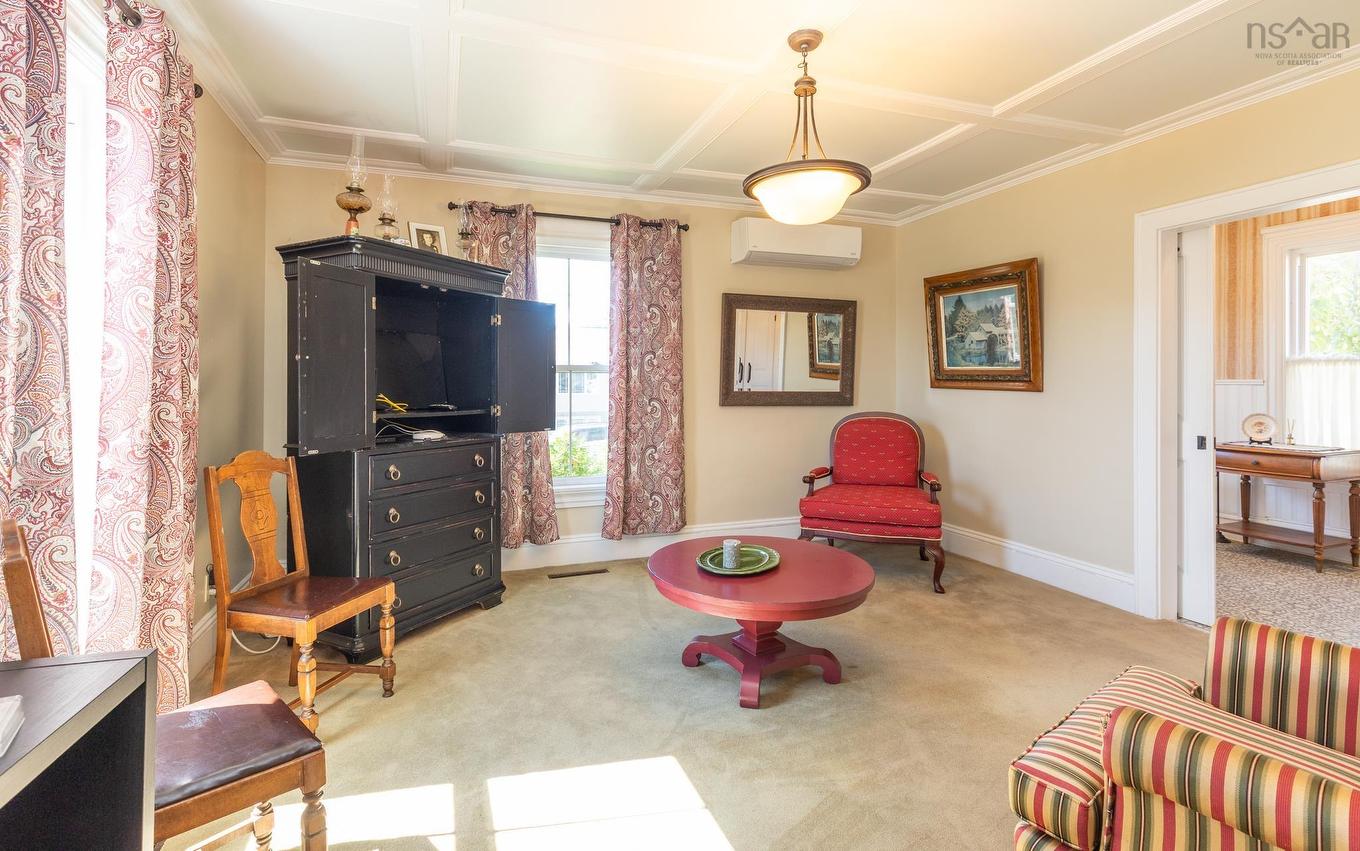 53 William Street, Yarmouth, NS