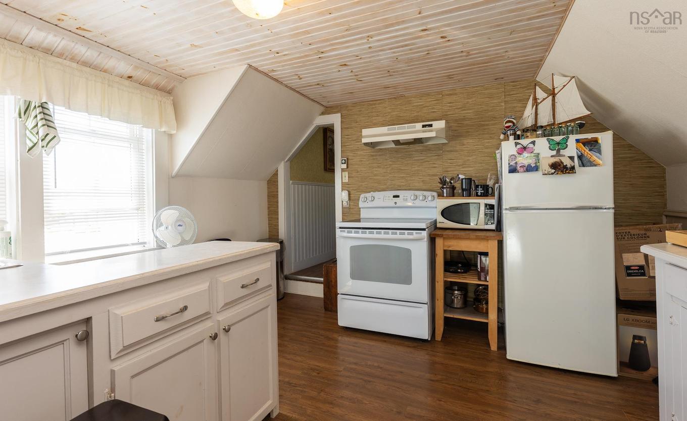 53 William Street, Yarmouth, NS