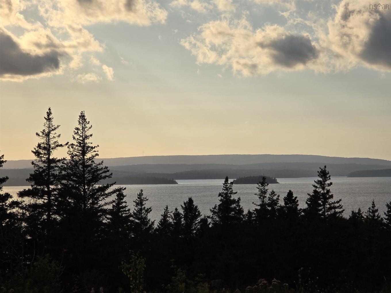 No 4 Highway, Soldiers Cove, NS