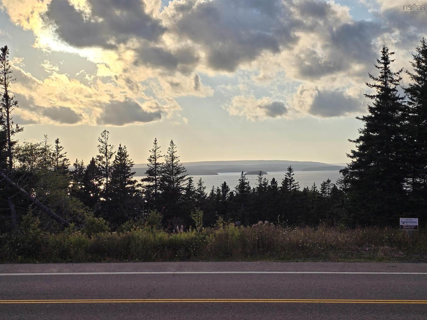 No 4 Highway, Soldiers Cove, NS