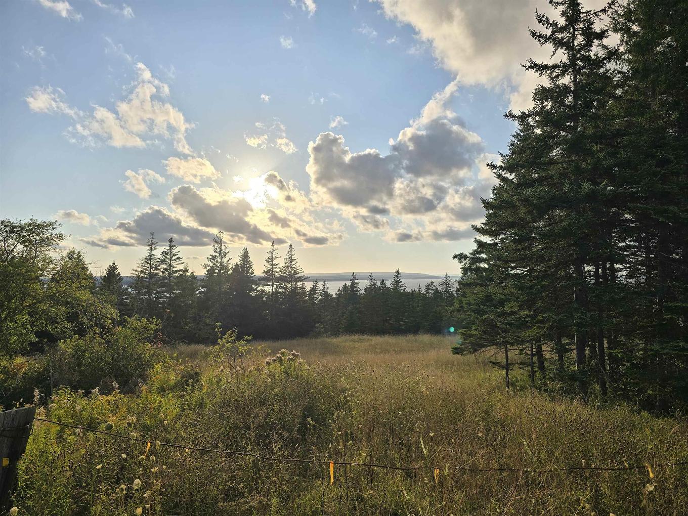 No 4 Highway, Soldiers Cove, NS