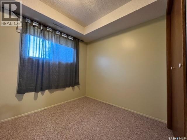 2 34 Central Avenue S, Swift Current, SK - Indoor Photo Showing Other Room