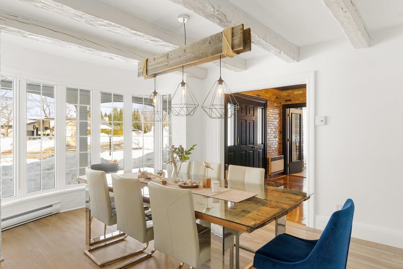 Salle à manger - 126 Rue Du Docteur-Fauteux, Shawinigan, QC - Indoor Photo Showing Dining Room