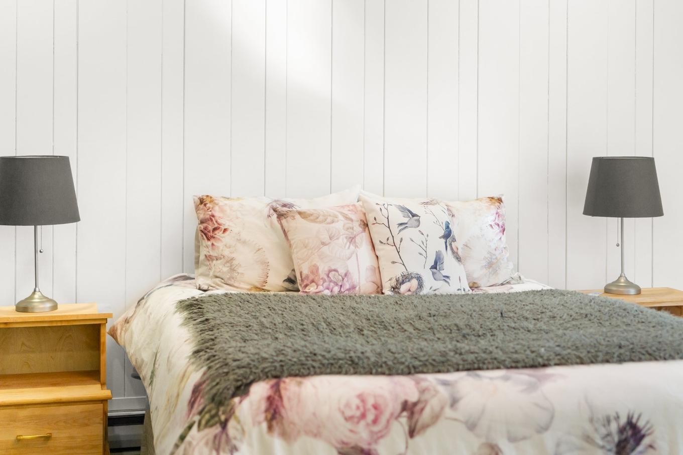 Chambre à coucher - 126 Rue Du Docteur-Fauteux, Shawinigan, QC - Indoor Photo Showing Bedroom