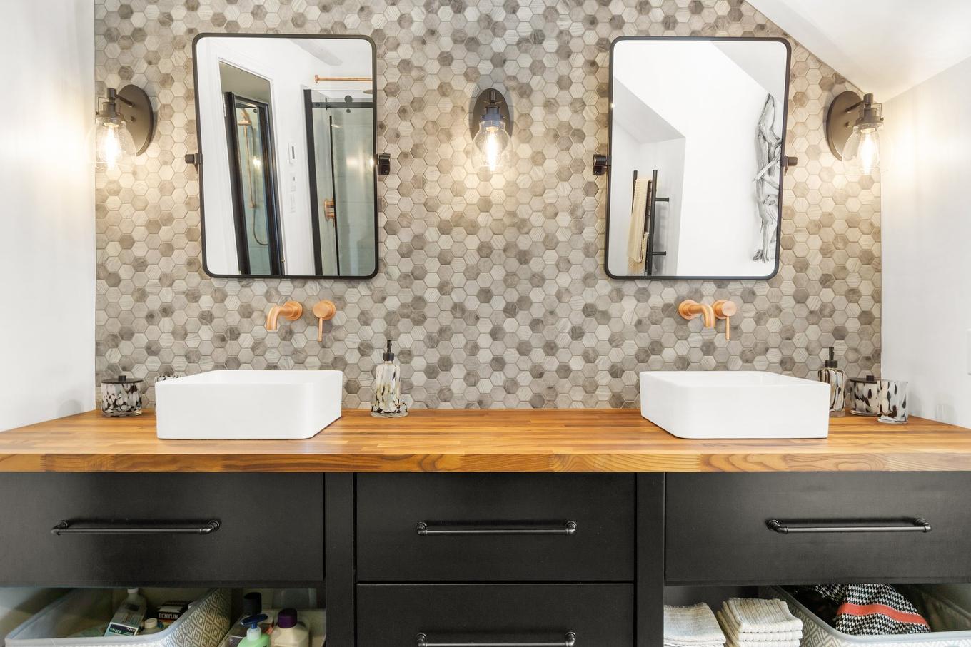 Salle de bains - 126 Rue Du Docteur-Fauteux, Shawinigan, QC - Indoor Photo Showing Bathroom