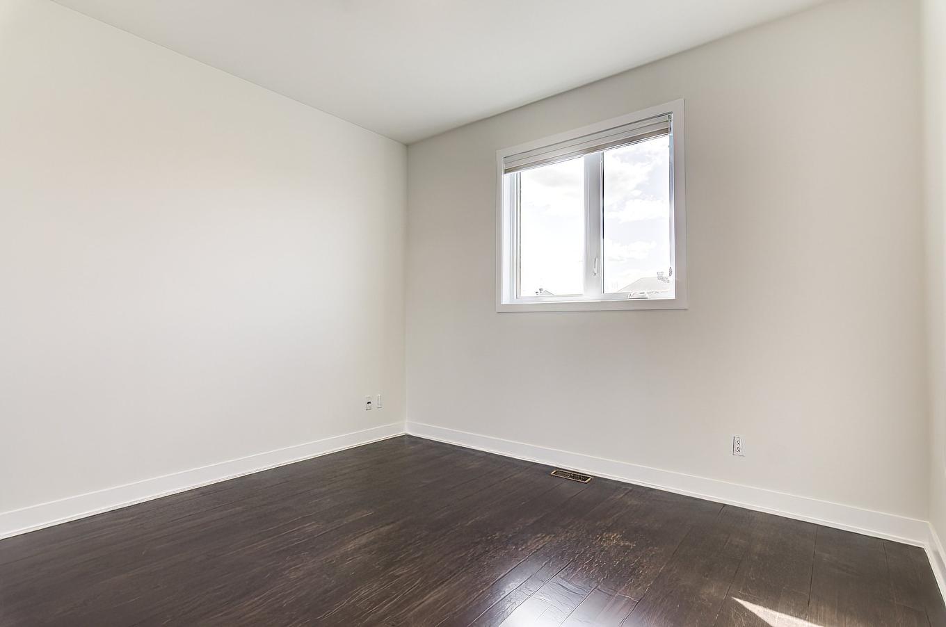 Bedroom - 7955 Rue De Lausanne, Brossard, QC