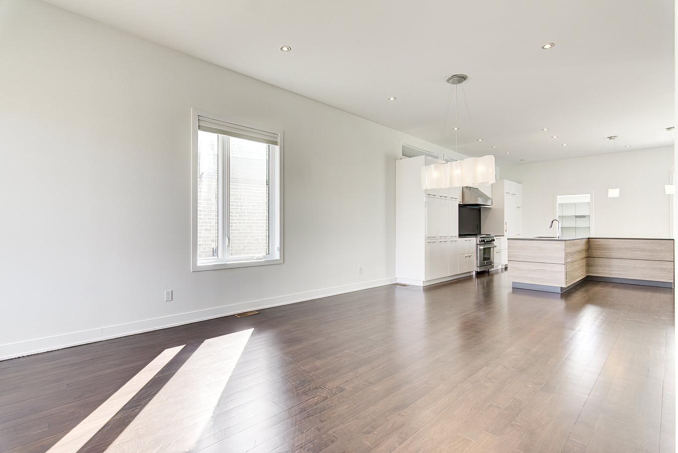 Living room - 7955 Rue De Lausanne, Brossard, QC