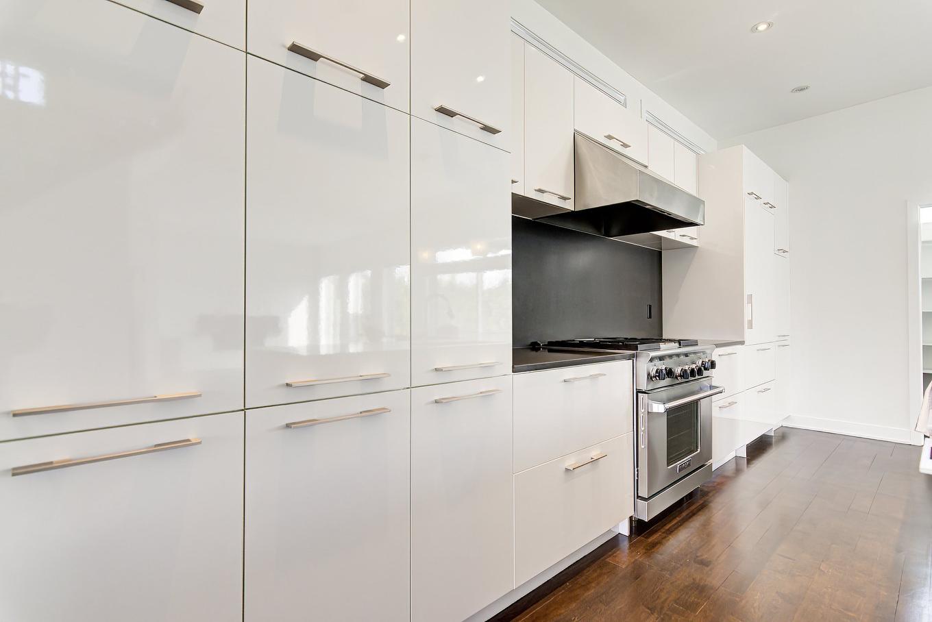 Kitchen - 7955 Rue De Lausanne, Brossard, QC