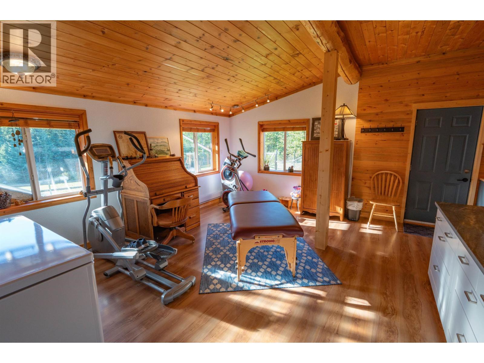2982 Big Lake West Road, Williams Lake, BC - Indoor