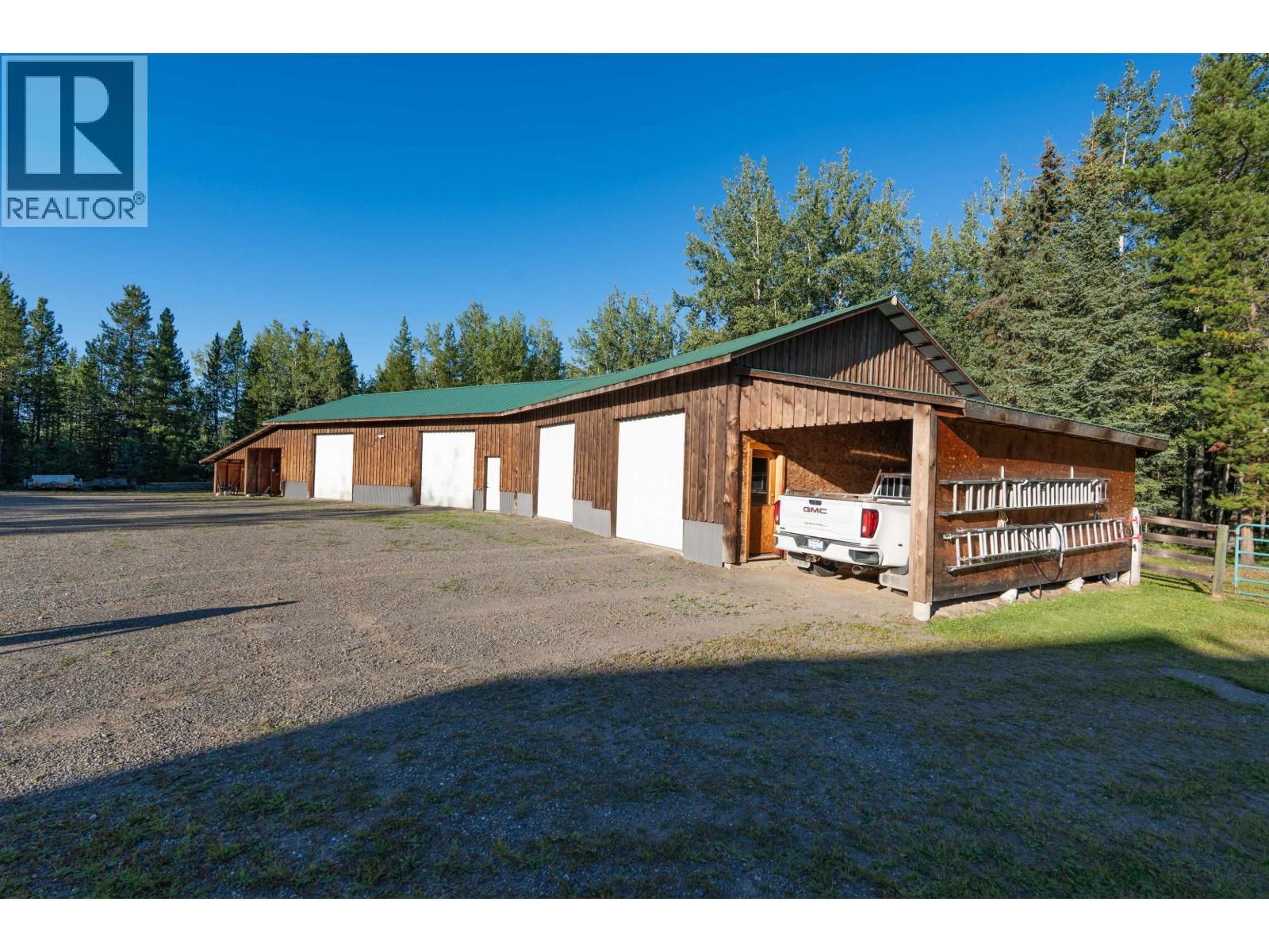 2982 Big Lake West Road, Williams Lake, BC - Outdoor