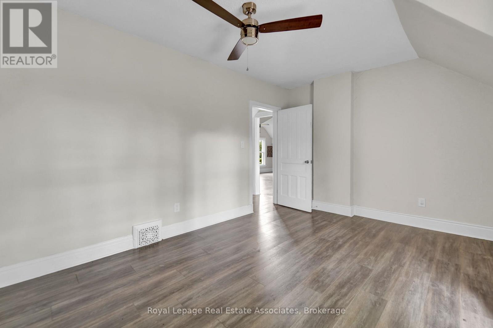 783 Highway 6 N, Hamilton, ON