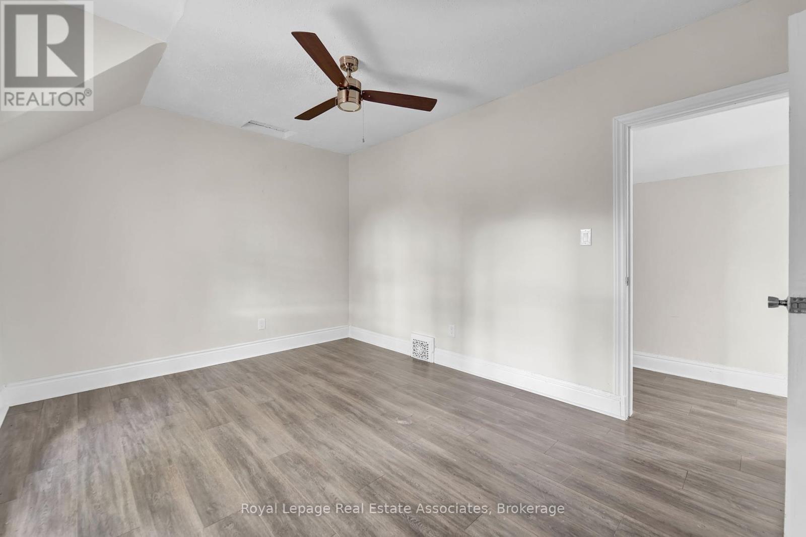 783 Highway 6 N, Hamilton, ON