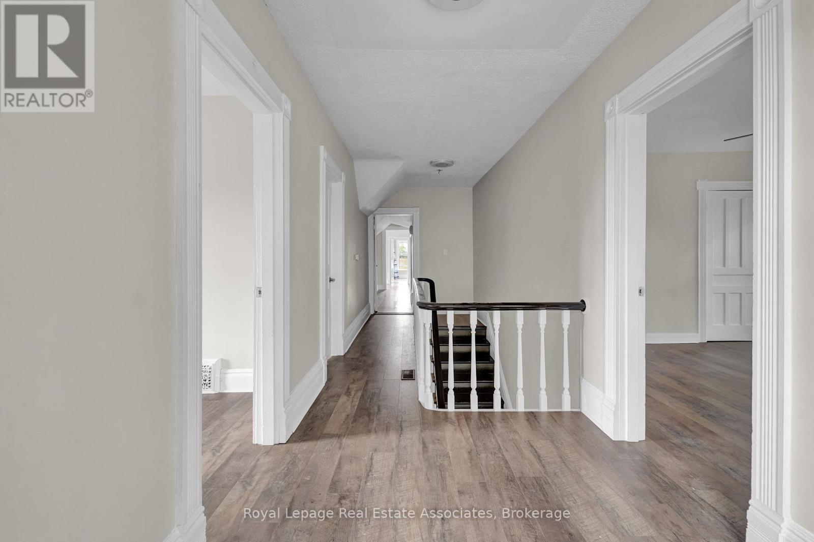 783 Highway 6 N, Hamilton, ON