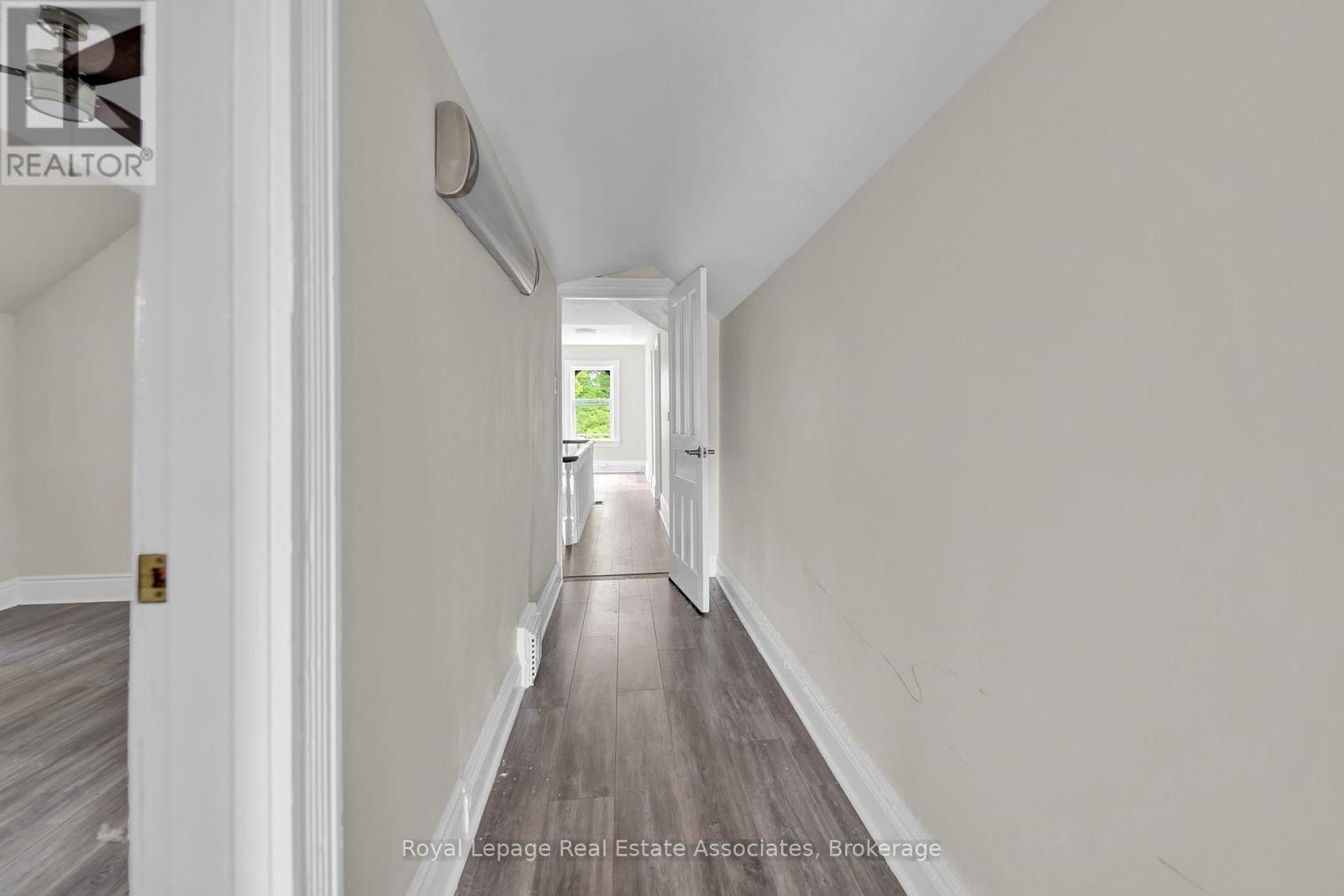 783 Highway 6 N, Hamilton, ON