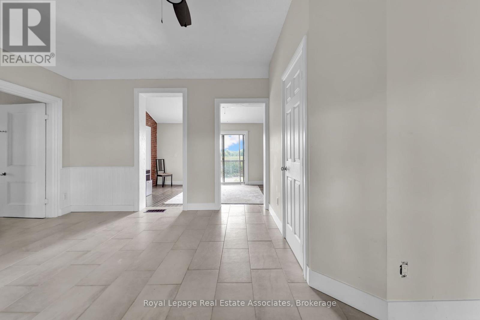 783 Highway 6 N, Hamilton, ON