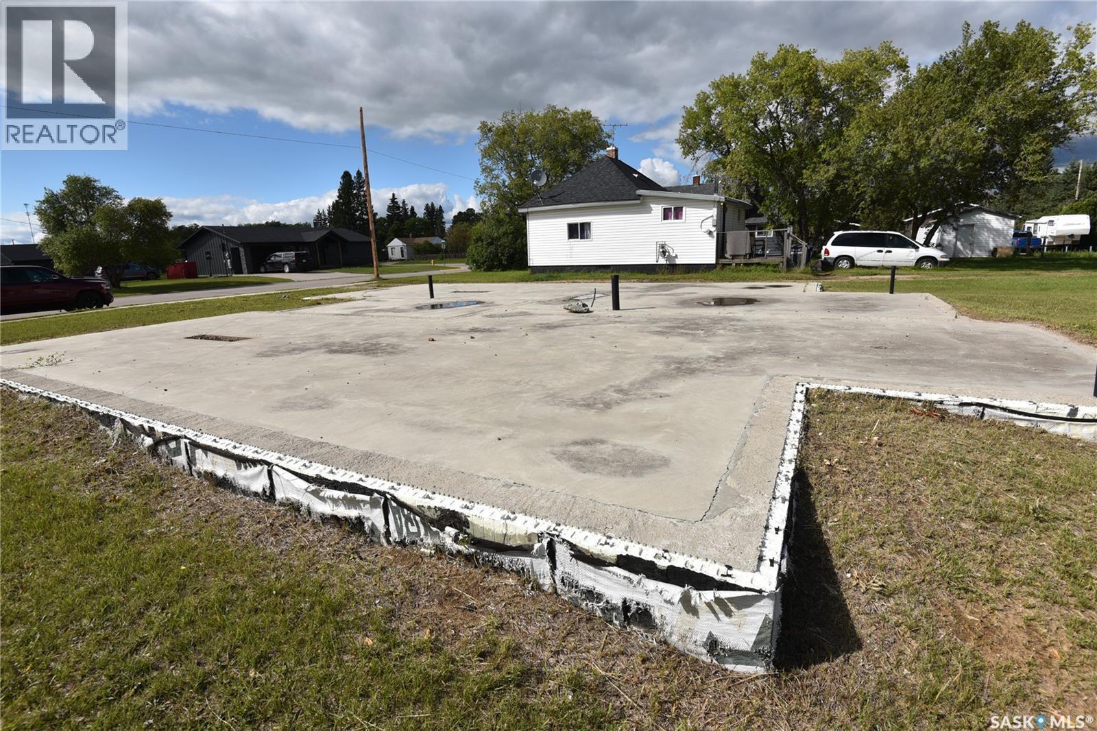 115 3Rd Street N, Nipawin, SK