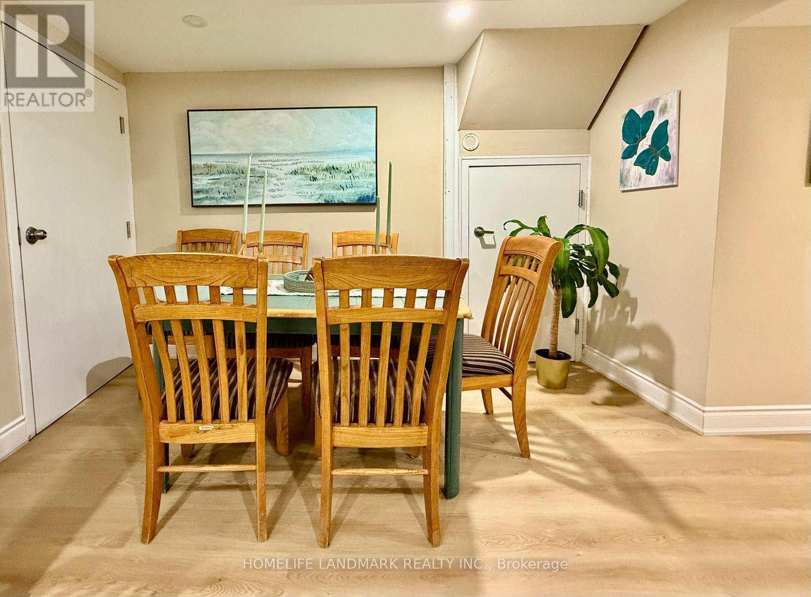 30 Colleen Street, Vaughan, ON - Indoor Photo Showing Dining Room