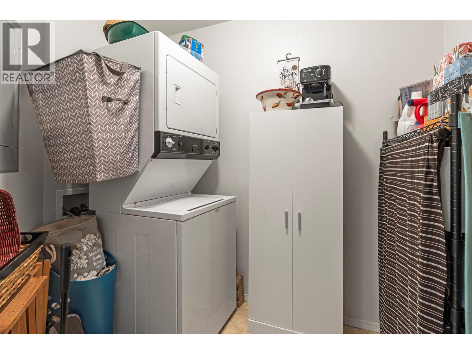 4900 Okanagan Avenue Unit# 402, Vernon, BC - Indoor Photo Showing Laundry Room