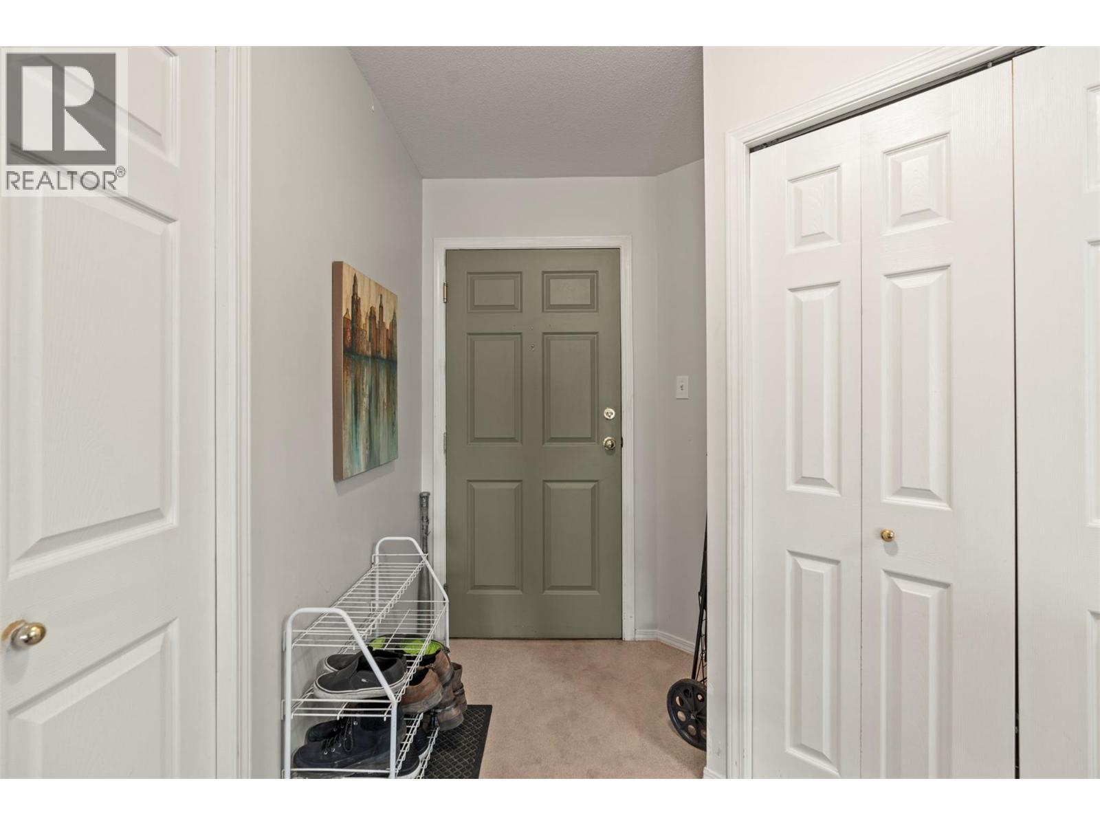 4900 Okanagan Avenue Unit# 402, Vernon, BC - Indoor Photo Showing Other Room