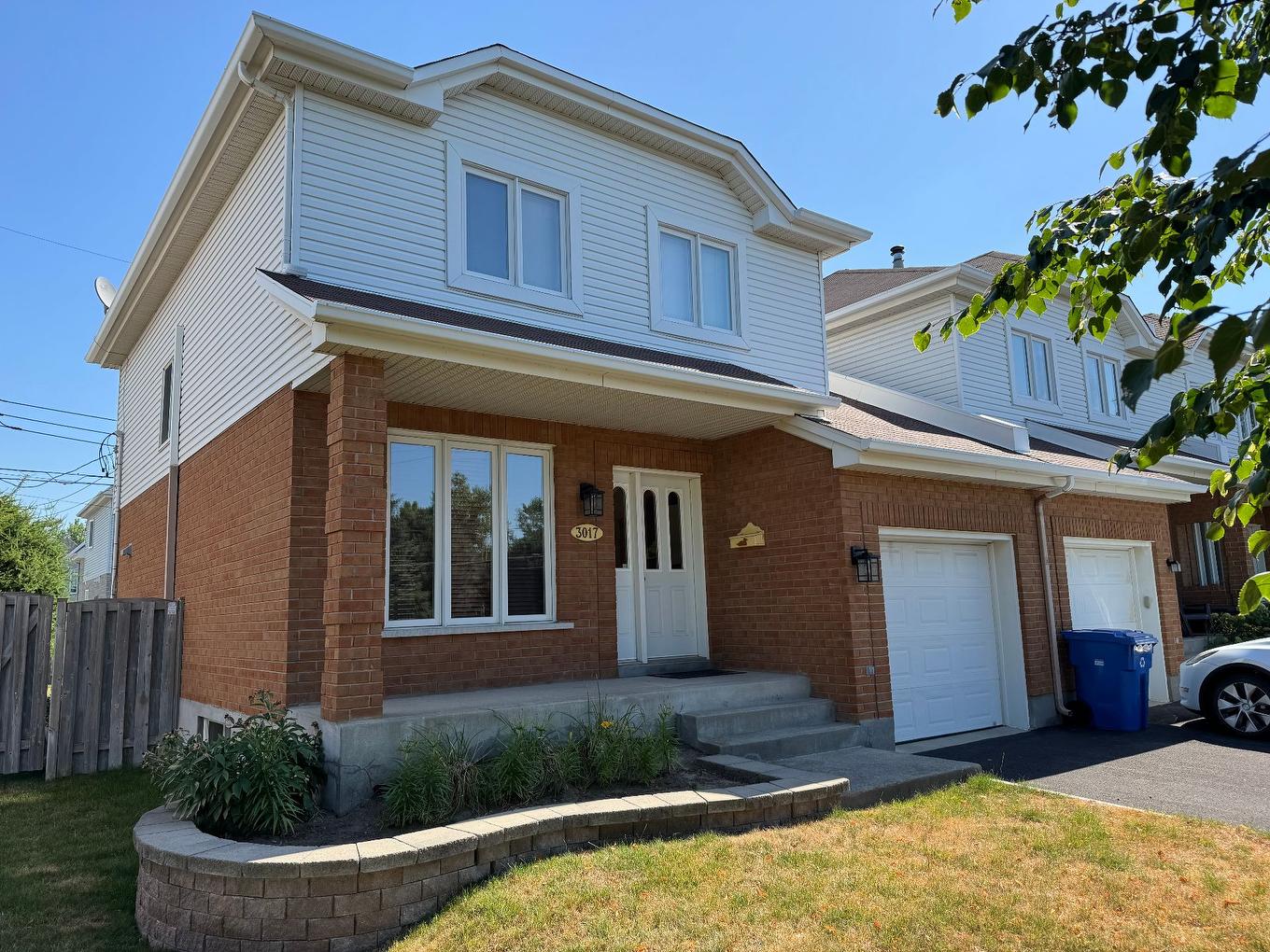 Frontage - 3017 Rue Edmond, Kirkland, QC - Outdoor