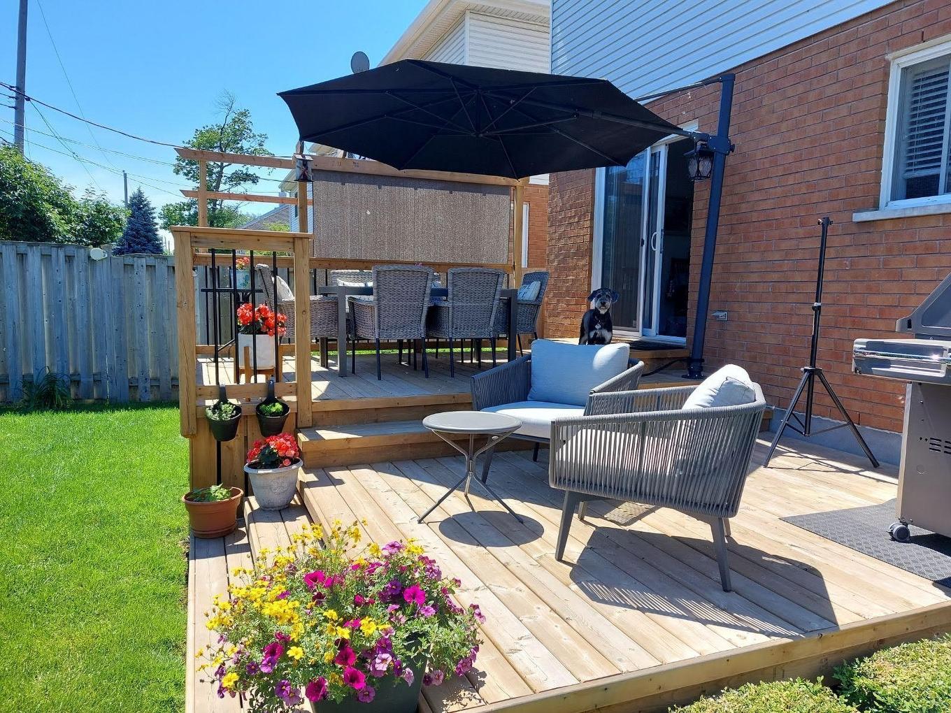 Backyard - 3017 Rue Edmond, Kirkland, QC - Outdoor With Deck Patio Veranda With Exterior