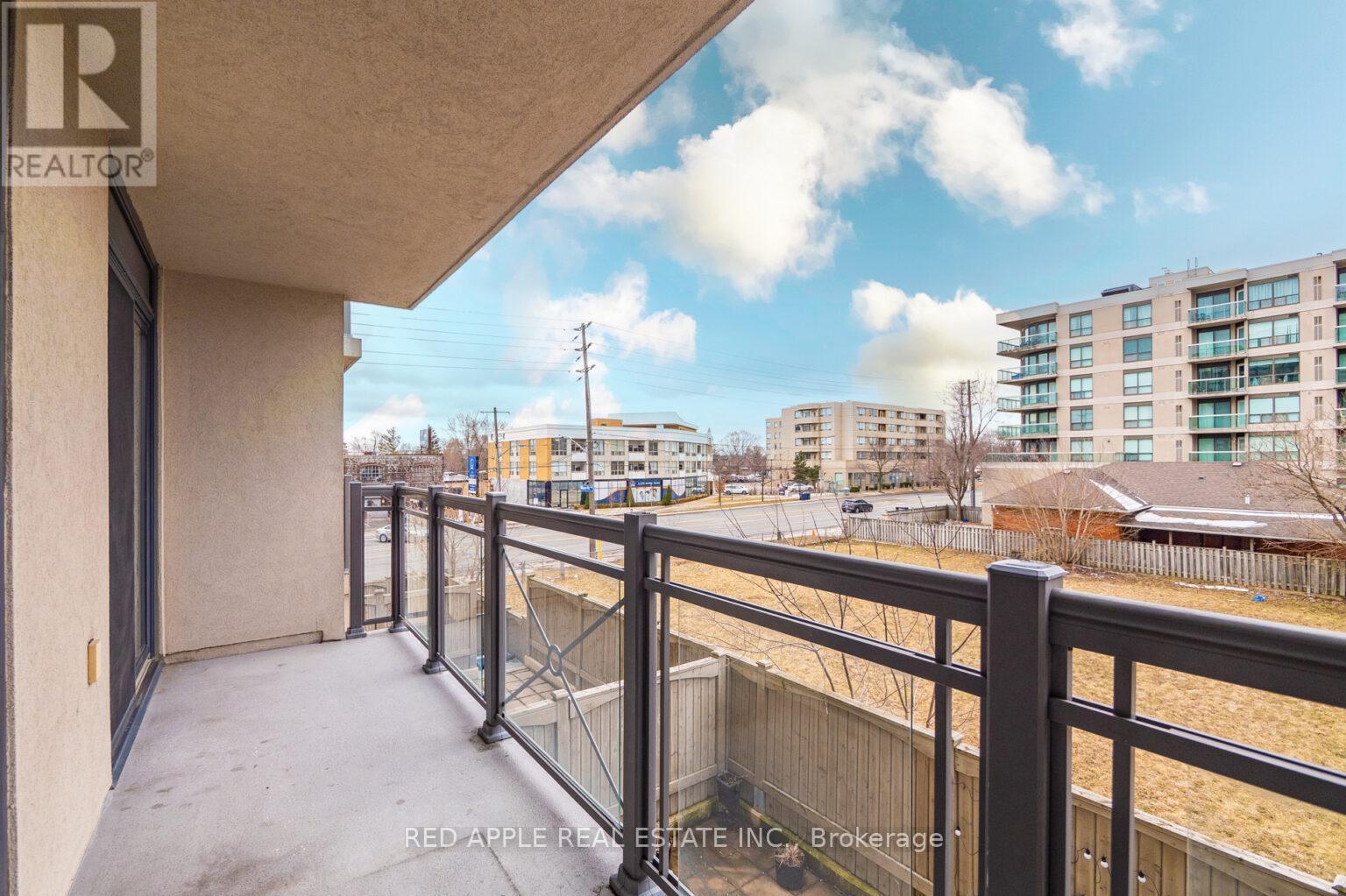 213 - 872 Sheppard Avenue W, Toronto, ON - Outdoor With Balcony With Exterior