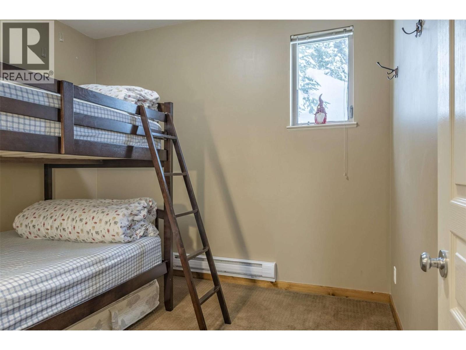 9802 Silver Star Road Unit# 109, Vernon, BC - Indoor Photo Showing Bedroom