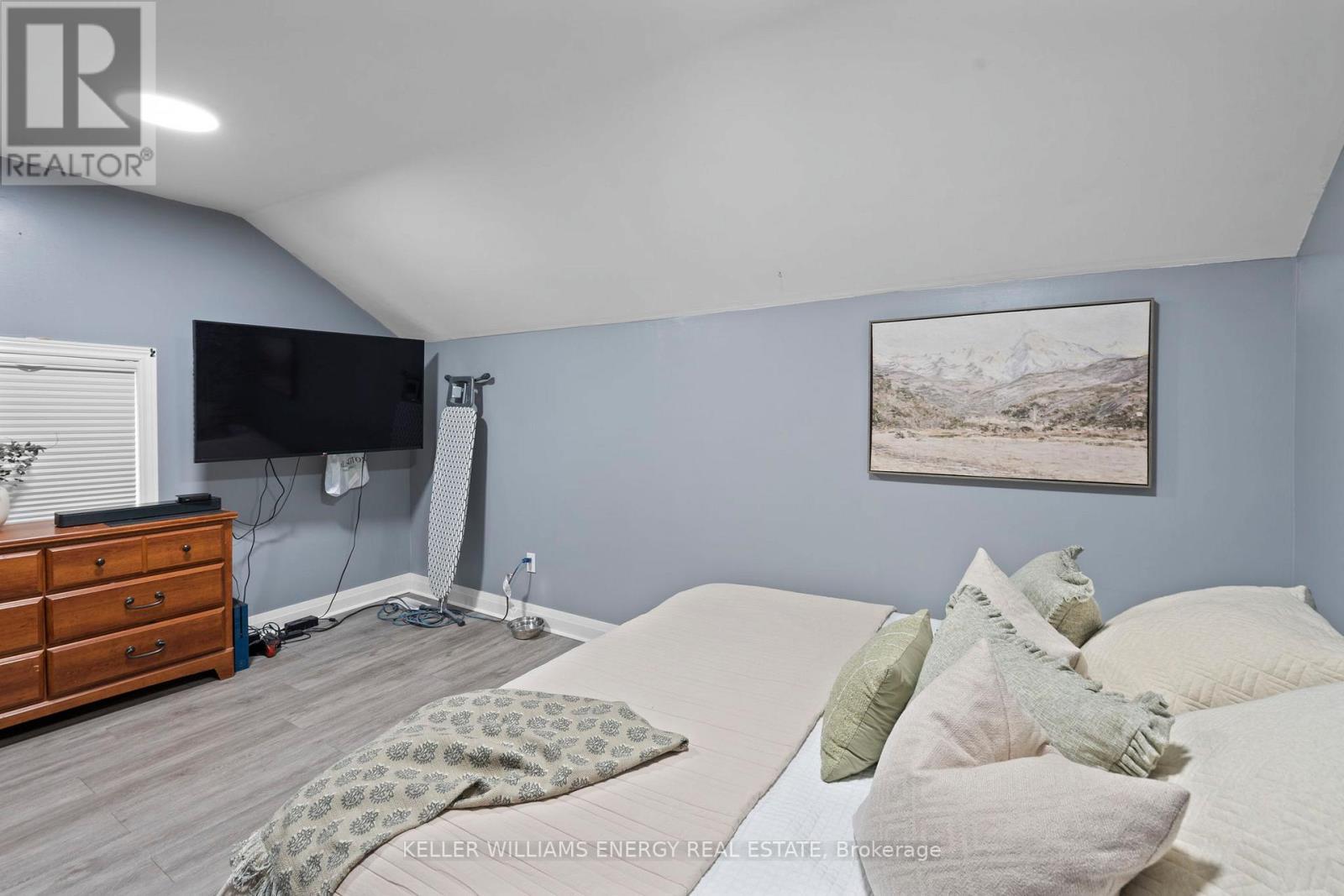 30 Pier Street, Scugog, ON - Indoor Photo Showing Bedroom