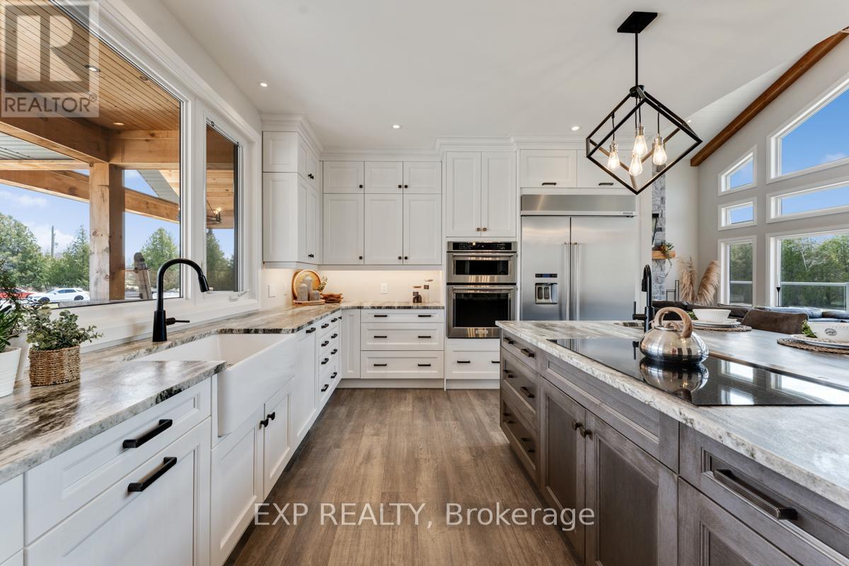 No Detail Overlooked! - 1023 Concession Road 8 Road, Brock, ON - Indoor Photo Showing Kitchen With Upgraded Kitchen