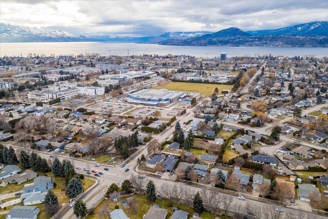 2670 Gordon Drive, Kelowna, BC - Outdoor With Body Of Water With View