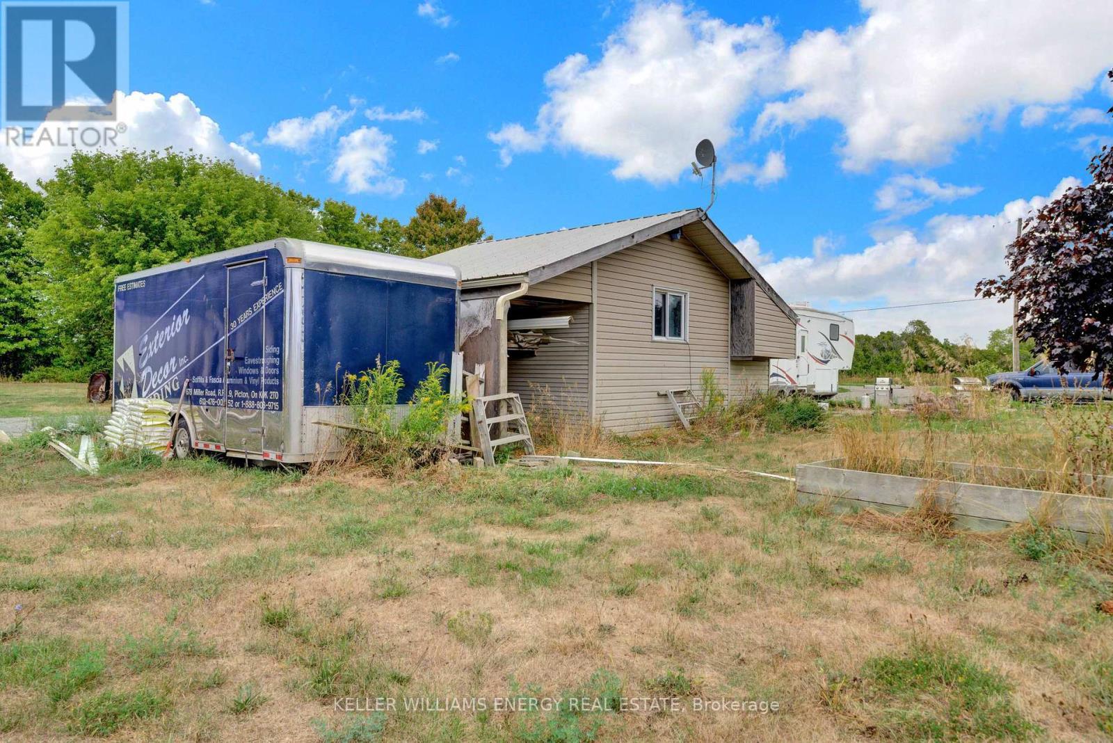 1156 Clarke Road, Prince Edward County (Hallowell), ON